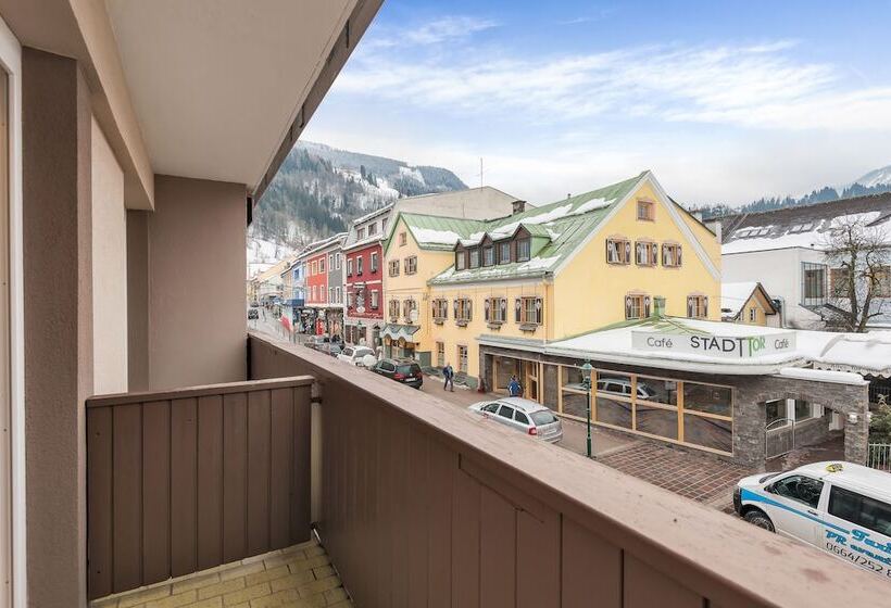 酒店 Rössl By Skinetworks