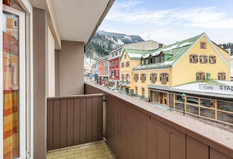 酒店 Rössl By Skinetworks