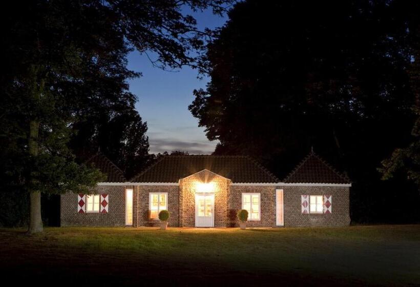 בית מלון כפרי Schloss Hertefeld & Hertefeldhof