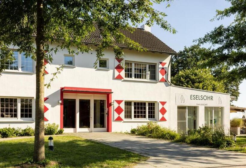 בית מלון כפרי Schloss Hertefeld & Hertefeldhof