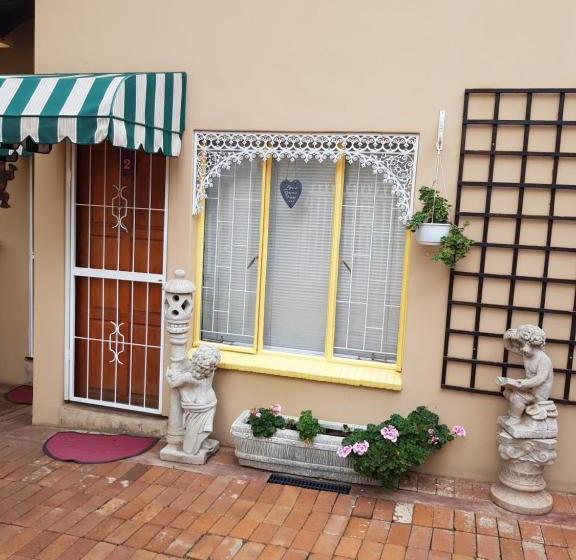 Отель Sekelbos Guesthouse