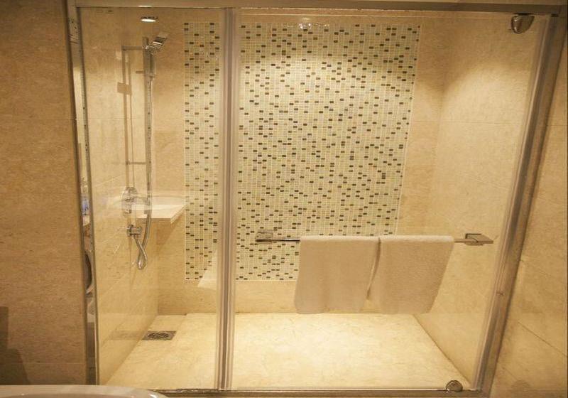 Отель Shenzhen U Home Apartment Binhe Times