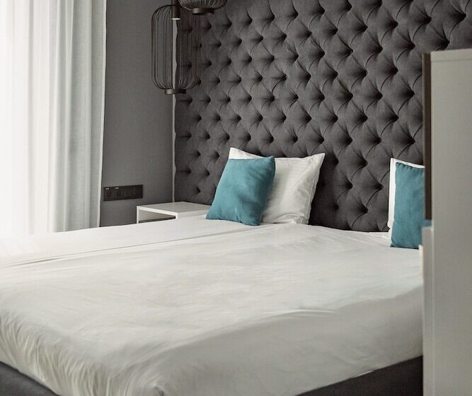 בית מלון כפרי City Inn Lviv Smart