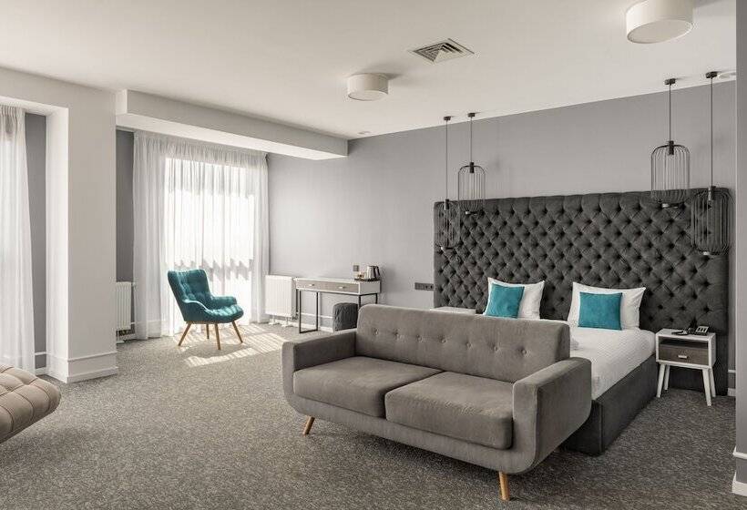 בית מלון כפרי City Inn Lviv Smart