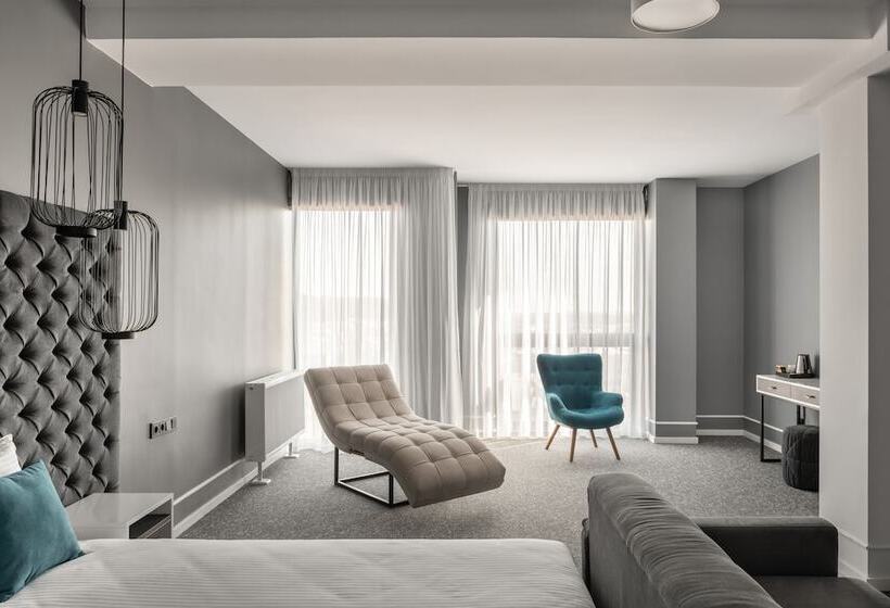 בית מלון כפרי City Inn Lviv Smart