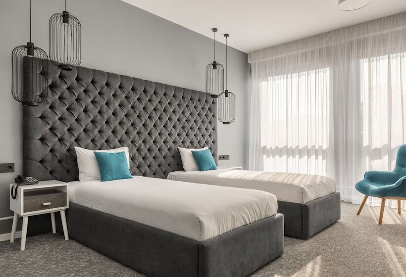 בית מלון כפרי City Inn Lviv Smart