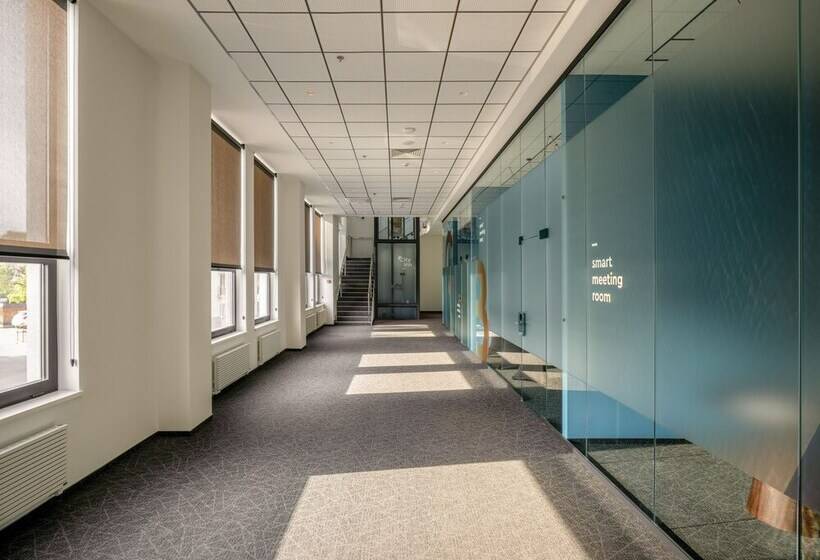 בית מלון כפרי City Inn Lviv Smart