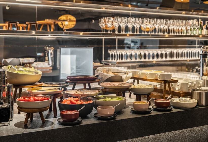 בית מלון כפרי City Inn Lviv Smart