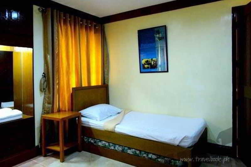 فندق Tagaytay International Convention Complex