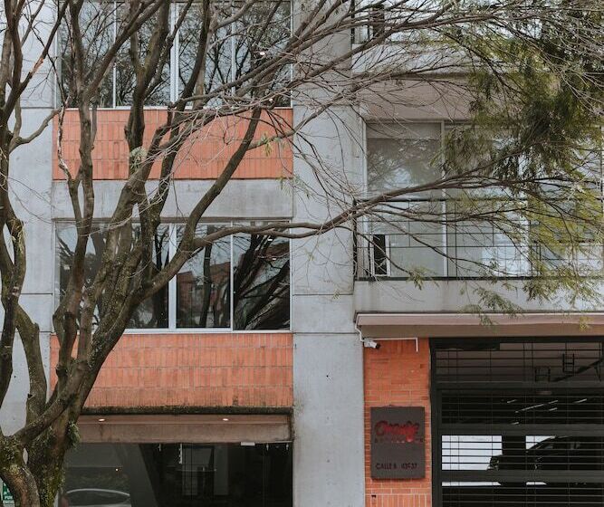 Отель Travelers Orange Suites