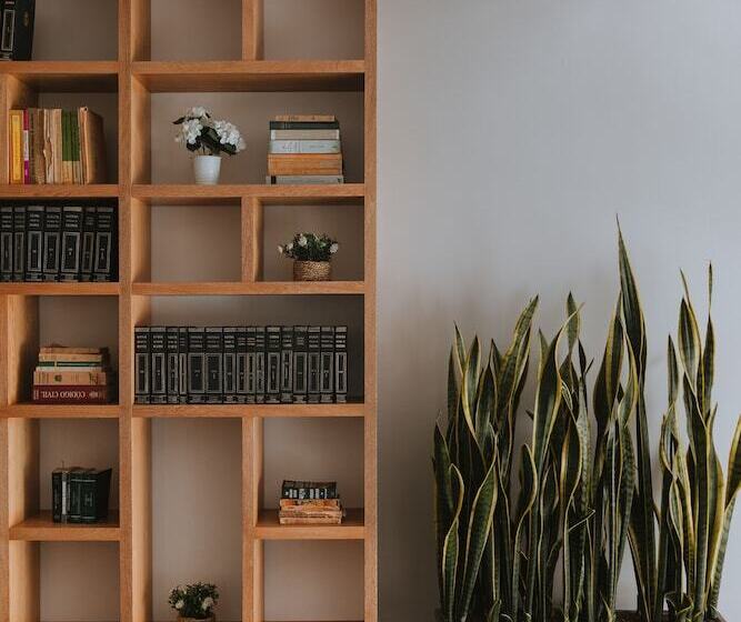 Отель Travelers Orange Suites