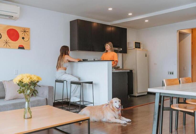 Отель Travelers Orange Suites