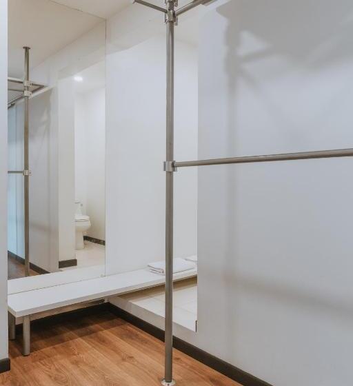 Отель Travelers Orange Suites