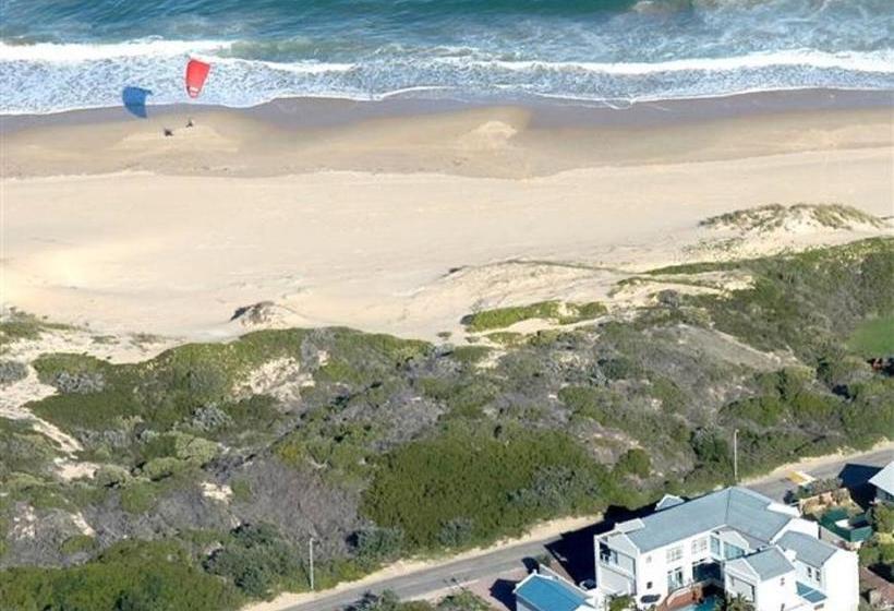 هتل A Villa De Mer Guesthouse