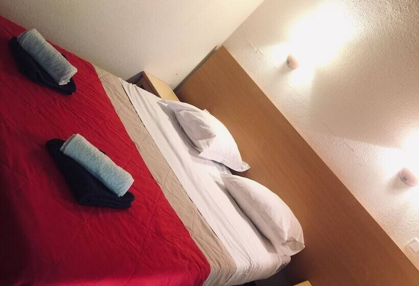 בית מלון כפרי Vvf Les Cévennes, Florac