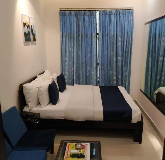 فندق White Palace