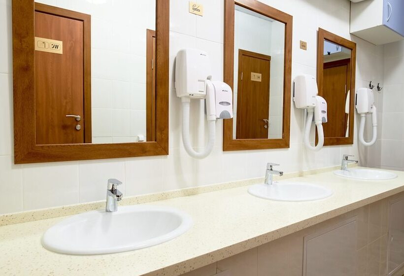 בית מלון כפרי Winterfell Baumanskaya