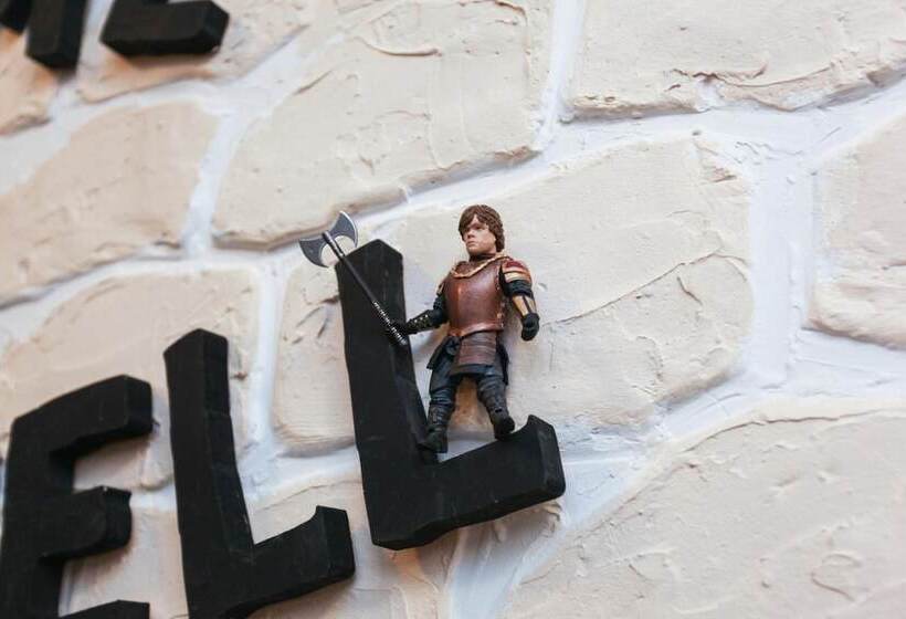 בית מלון כפרי Winterfell On Taganskaya Square