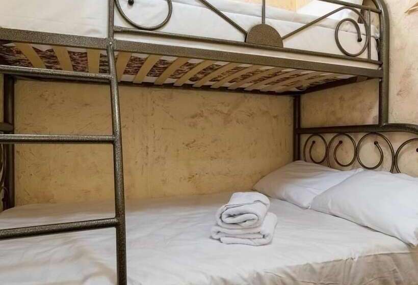 בית מלון כפרי Winterfell On Taganskaya Square