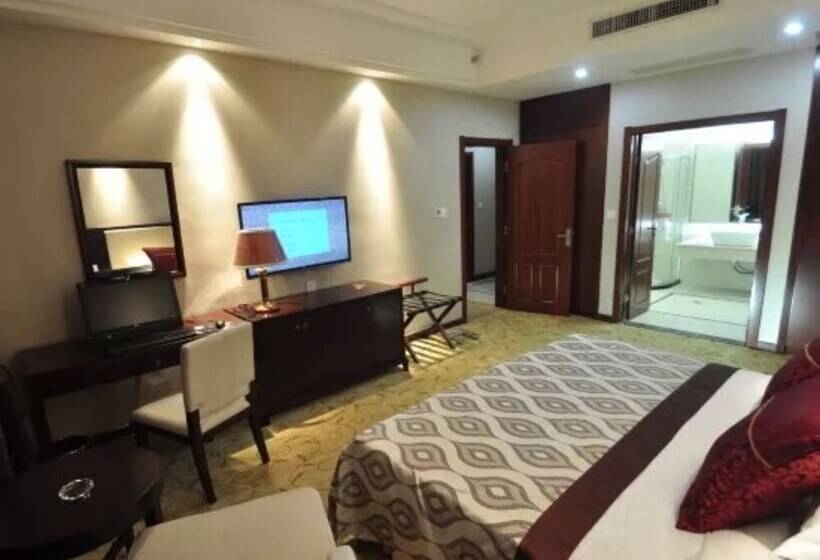 هتل Wuhan Guochuang Chuyuan Donghu