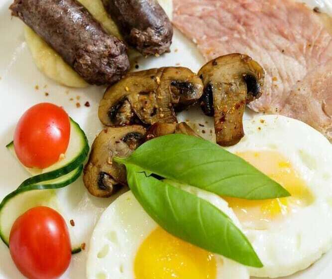 هتل Yamkela Guest House