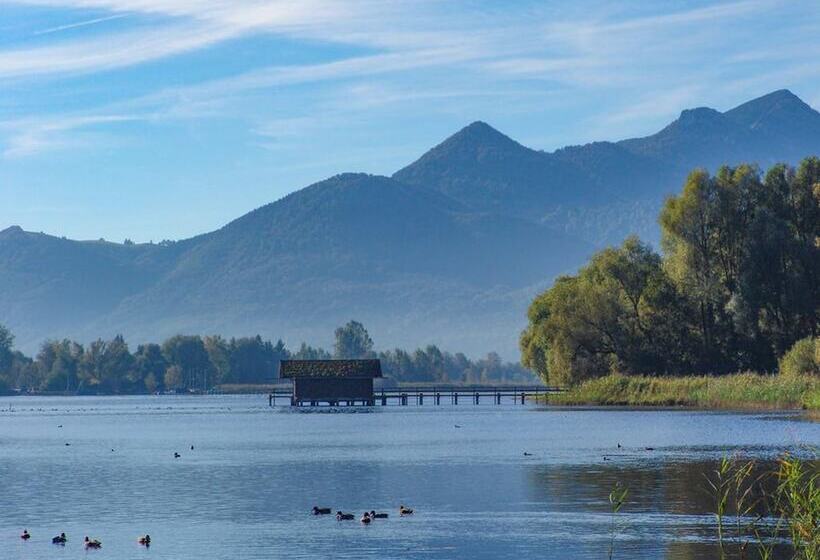 酒店 Zum Fischer Am See S