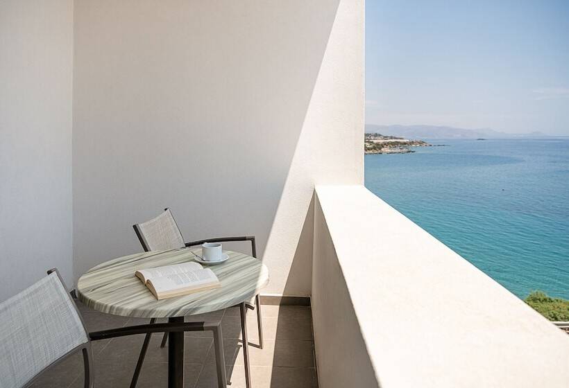 Kakkos Bay Hotel And Bungalows