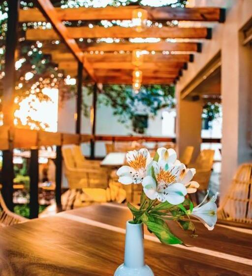 La Provence Restaurant & Hotel Boutique