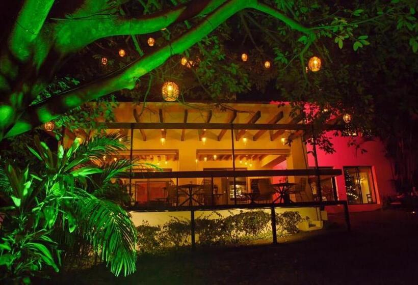 La Provence Restaurant & Hotel Boutique