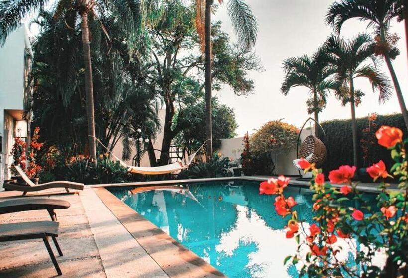 La Provence Restaurant & Hotel Boutique