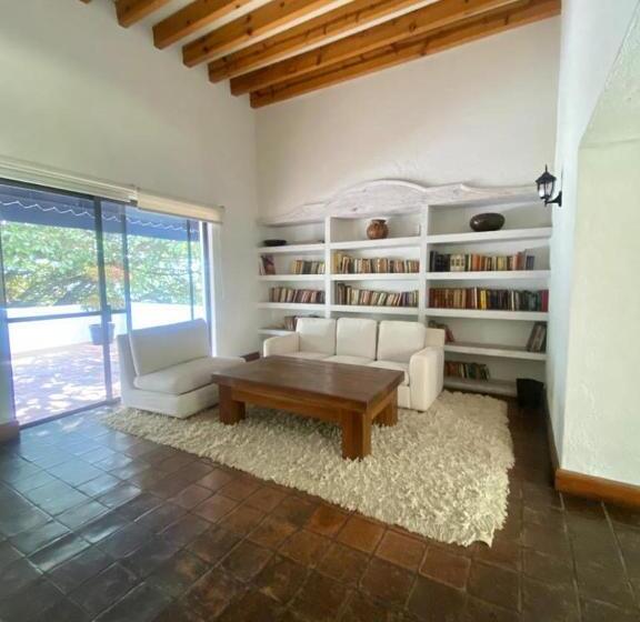 La Provence Restaurant & Hotel Boutique