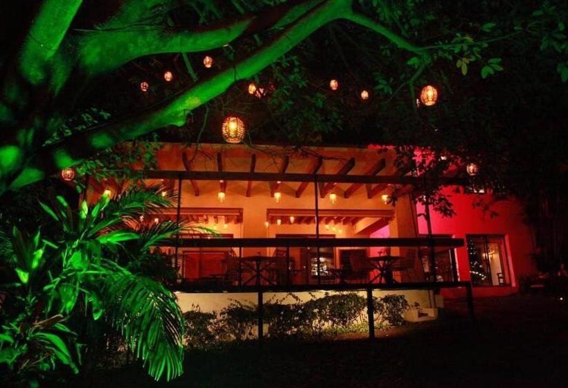 La Provence Restaurant & Hotel Boutique