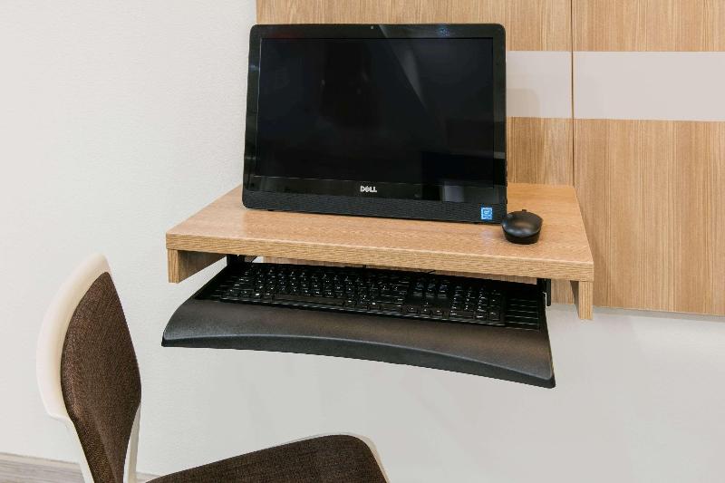 Microtel Inn & Suites By Wyndham Lubbock