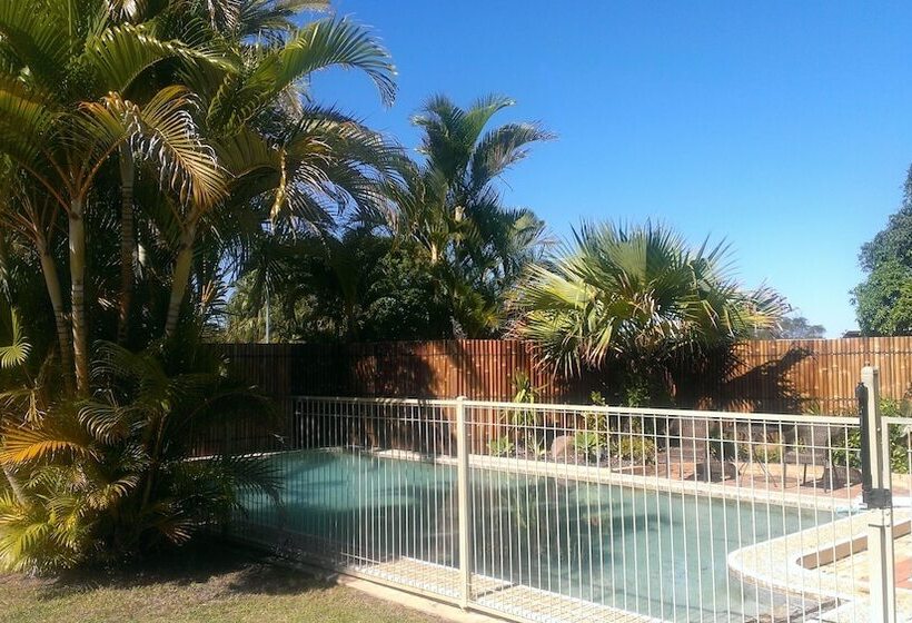 Pacific Paradise Motel