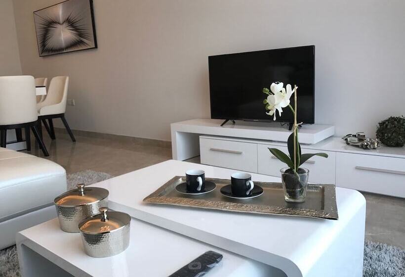 Al Manzil Residence Hidd