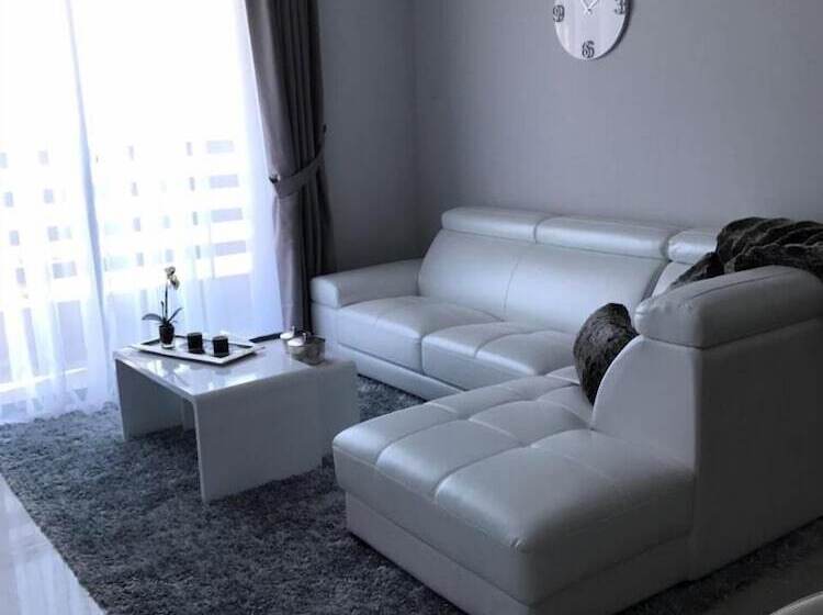 Al Manzil Residence Hidd