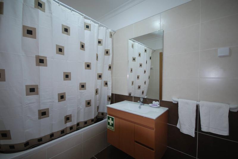 Açoteias Do Barril Residences