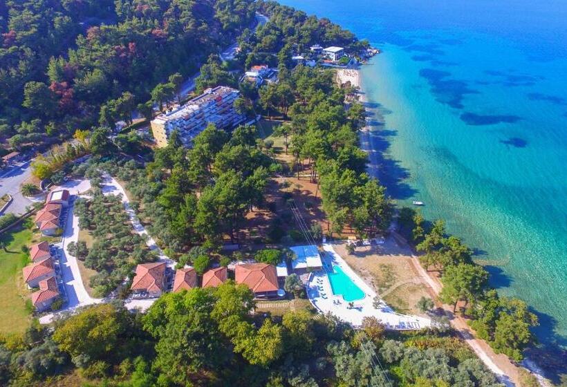 Aroma Beach Hotel Bungalows