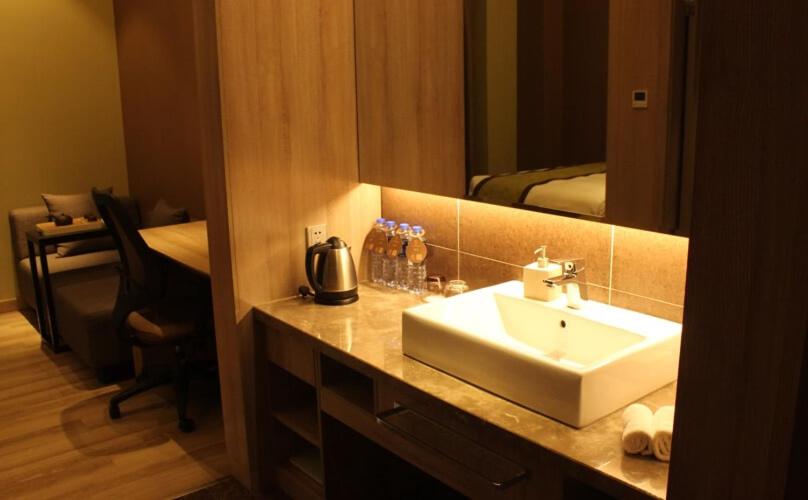 Atour Hotel Xujiahui Meiying