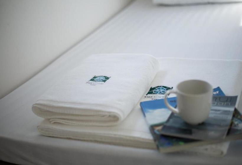 호텔 P168 Hostel Samui