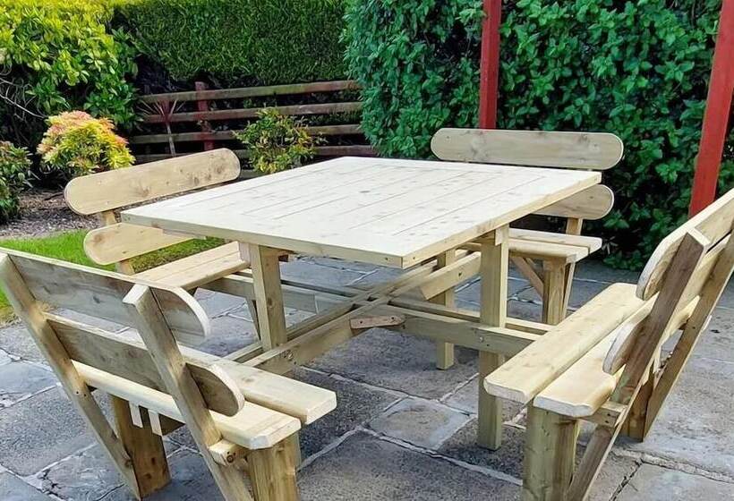 住宿加早餐  Avondale Farmhouse