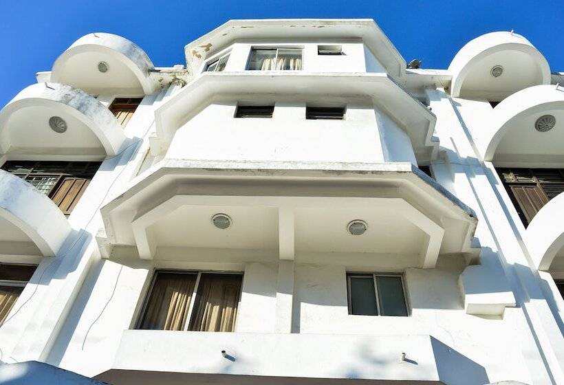 Cool Breeze Hotel Mombasa