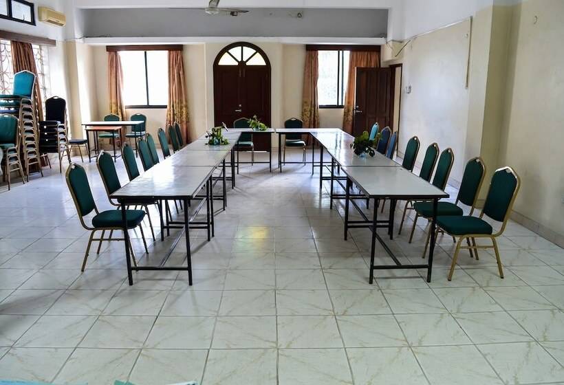 Cool Breeze Hotel Mombasa