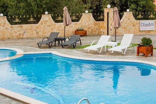 Diwani Luxury Villas