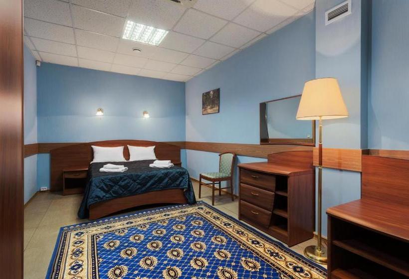 בית מלון כפרי Gorod On Belorusskiy