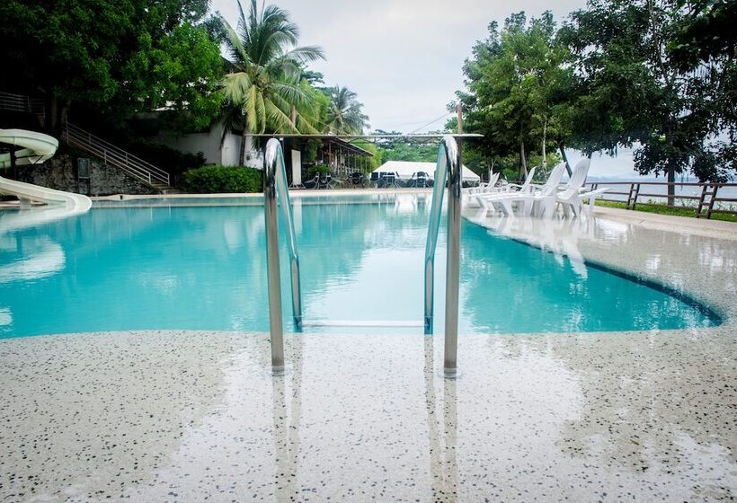 בית מלון כפרי Almont Beach Resort