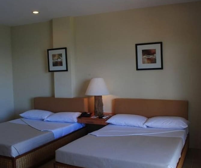 בית מלון כפרי Almont Beach Resort