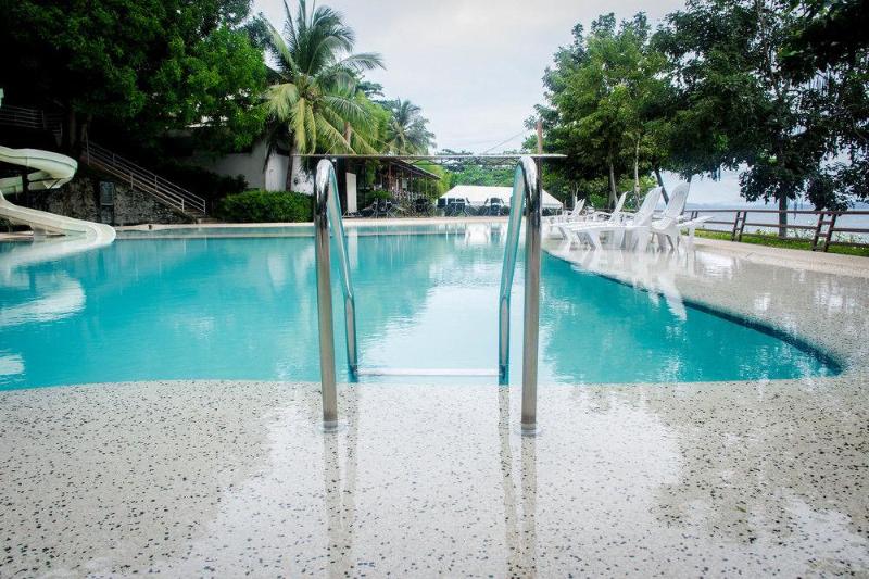 בית מלון כפרי Almont Beach Resort