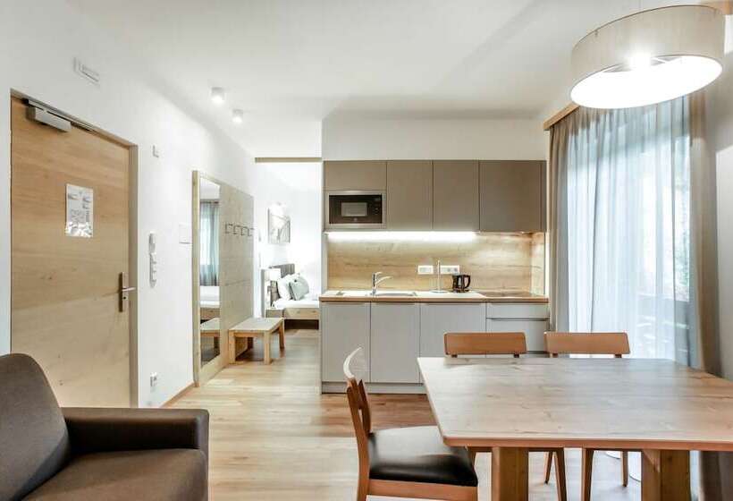 호텔 Appartement Suites Berna