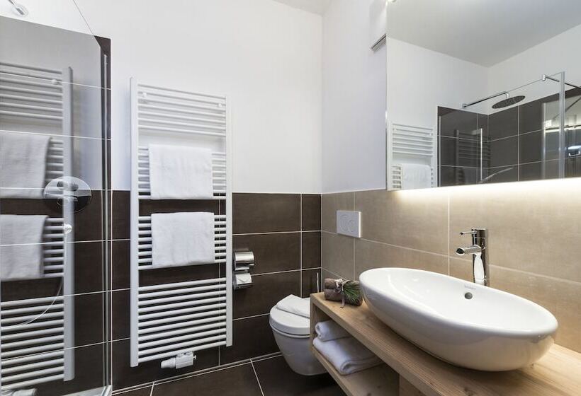 호텔 Appartement Suites Berna